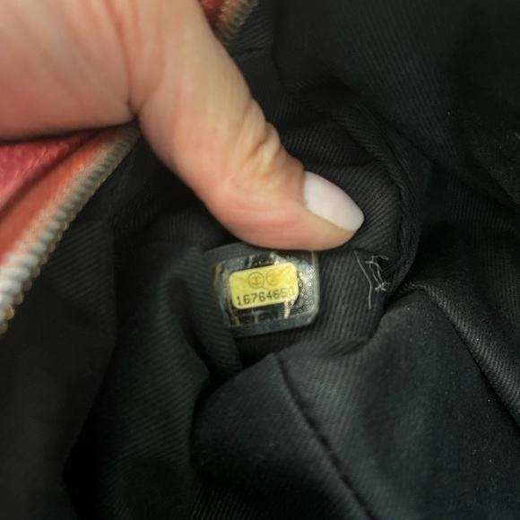 Brand new with Box and tags Chanel Handbag never worn. Gabrielle Chanel medium - Picture 3 of 11